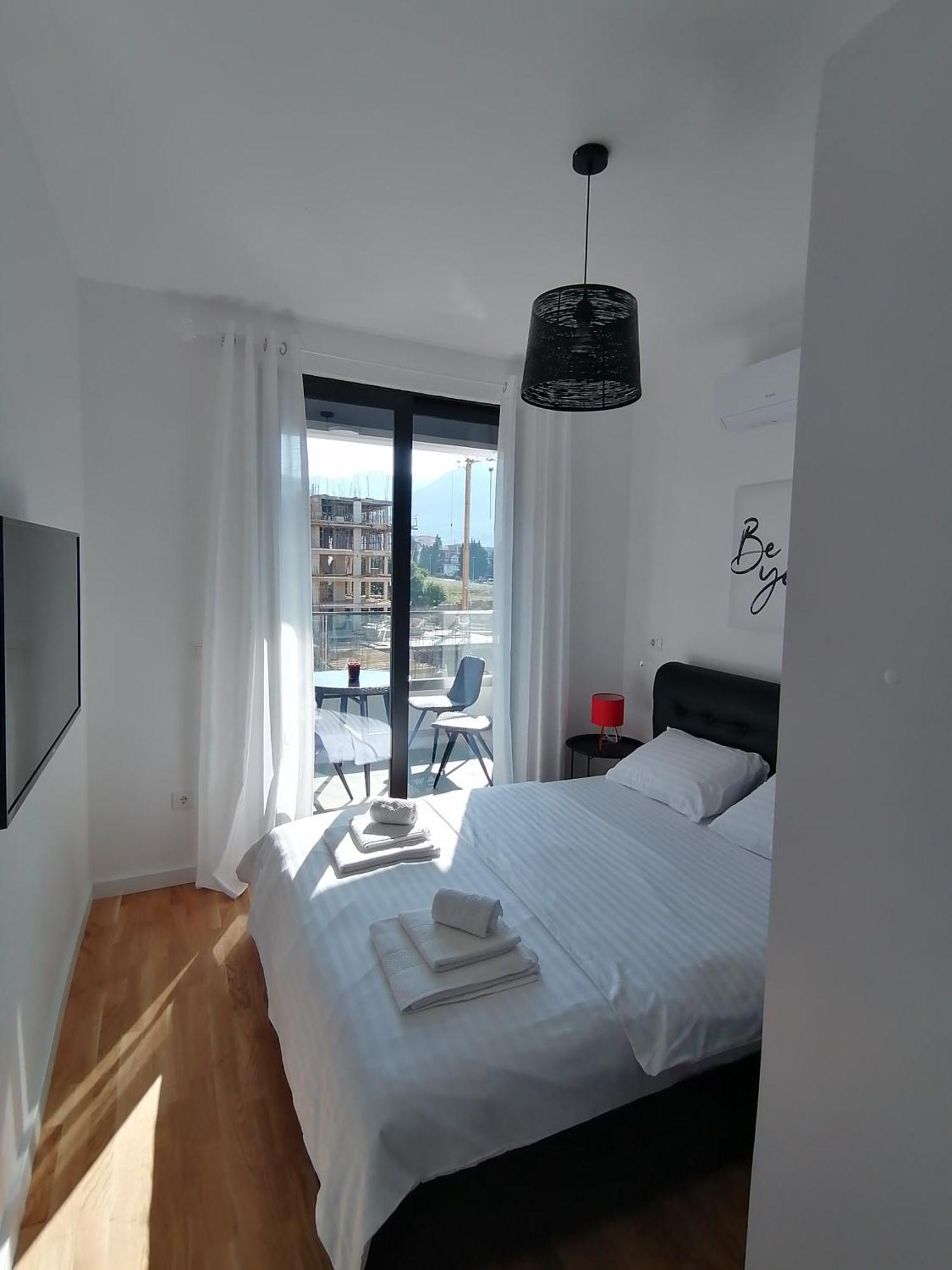 Vegi Apartments Bar Kültér fotó